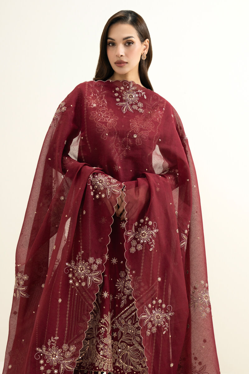 3 Piece - Embroidered Lawn Suit