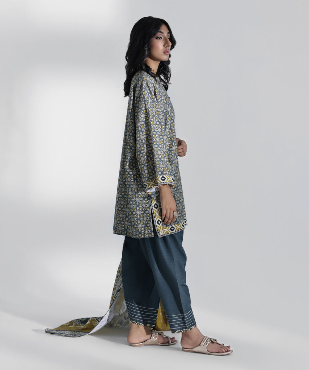 Womens Unstitched Daily Green Three Piece