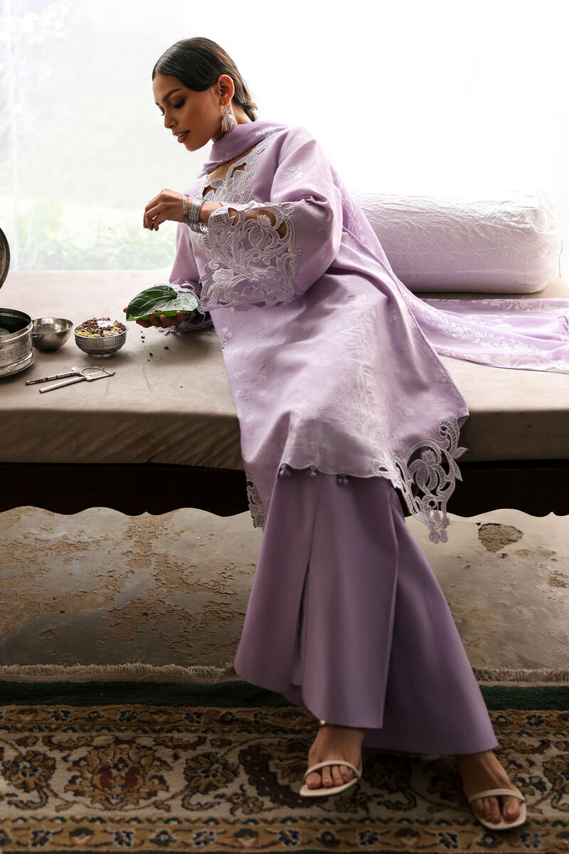 3 Piece - Embroidered Jacquard Suit