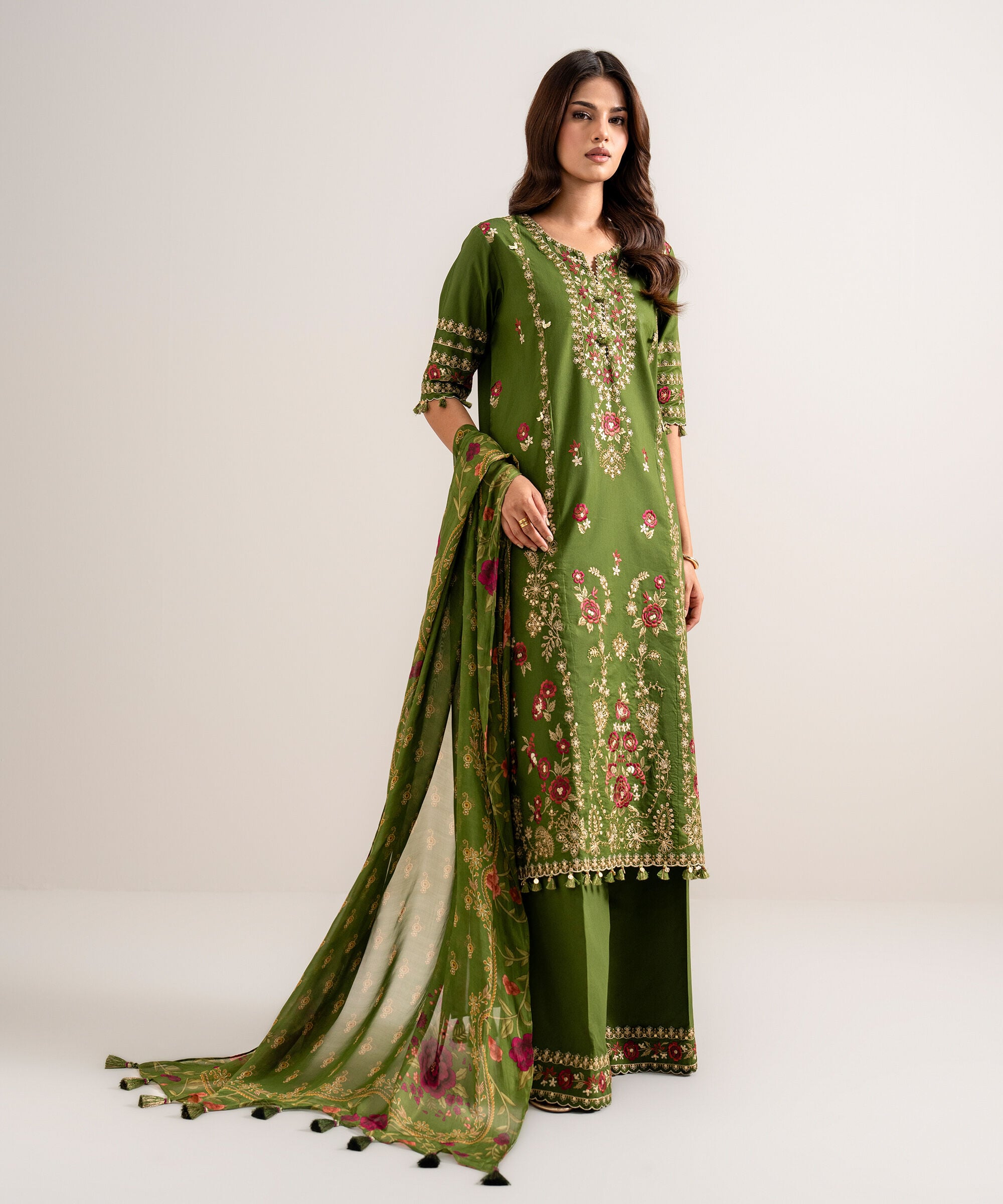 Retail Price: 8590/-PKR