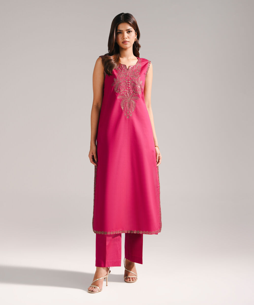 Women's RTW Cross Hatch Embroidered Dark Pink Straight Shirt