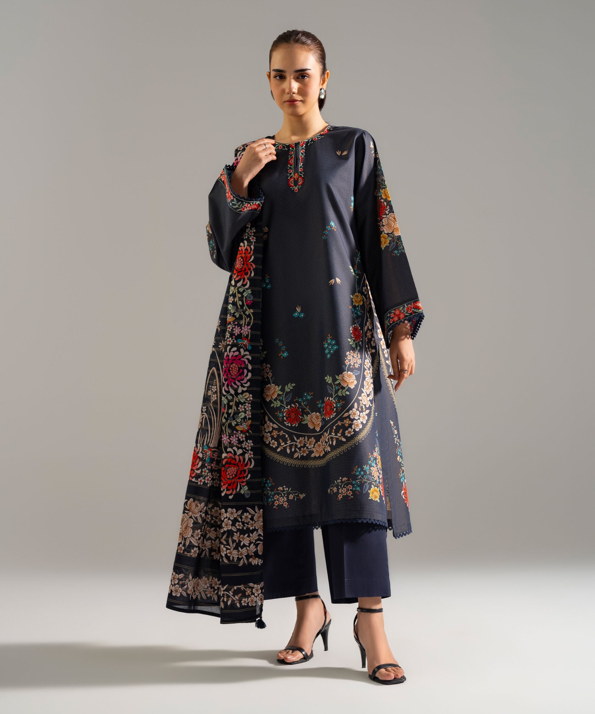Printed Dupatta PRW26SMV923D