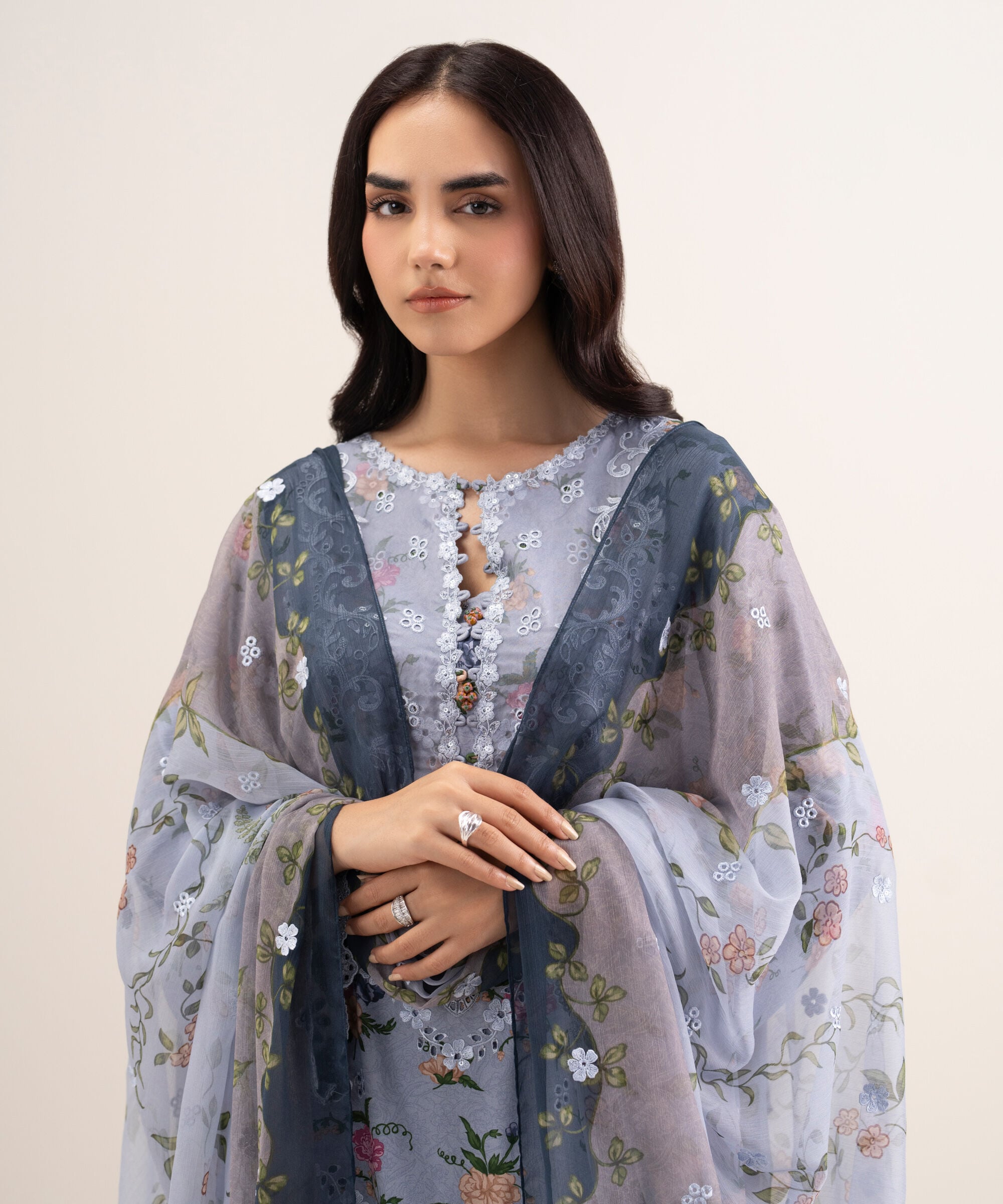 Unstitched 3 PC 3PESUS26V124