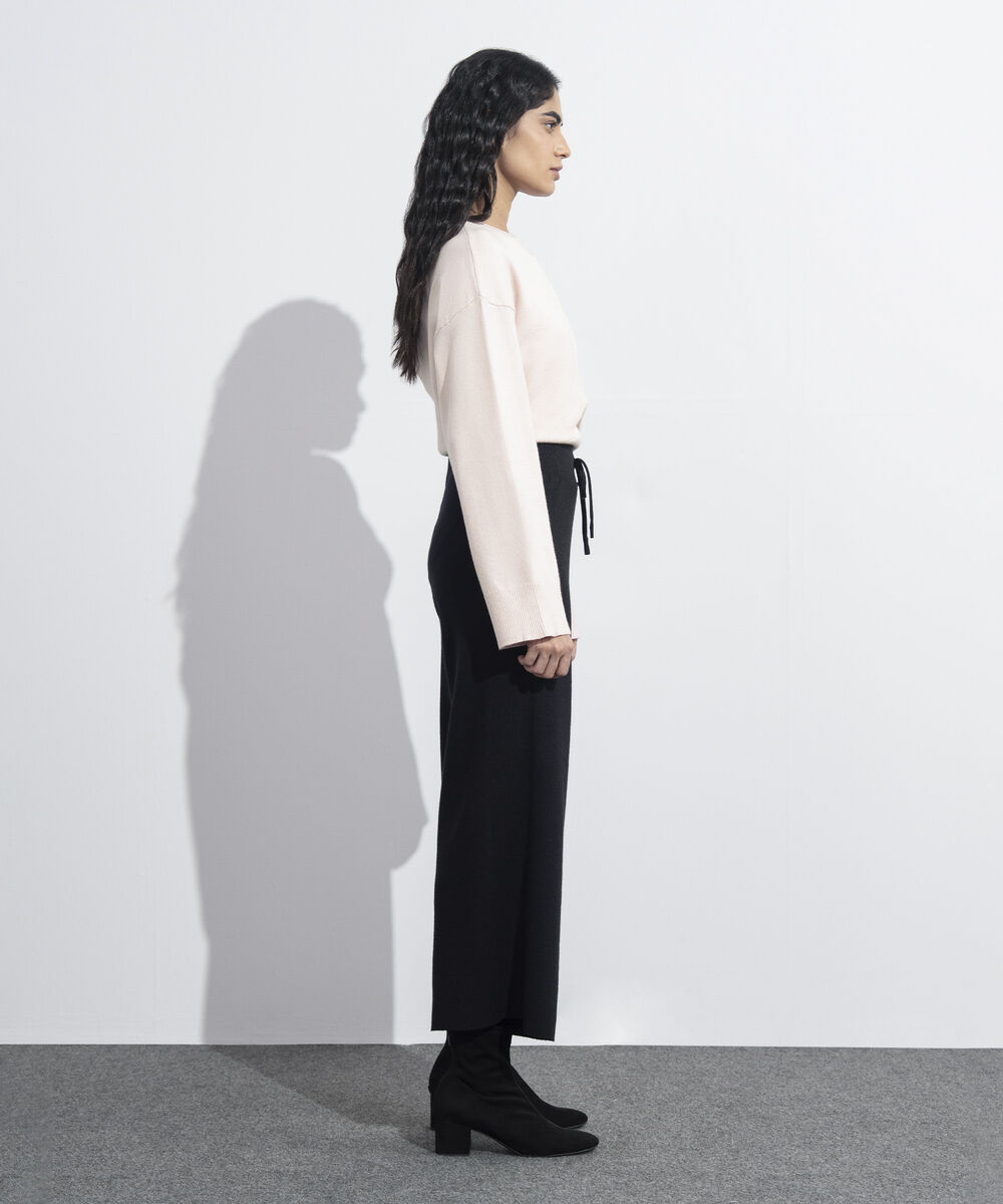 Women's Western Wear Black Pull-On Knit Culottes