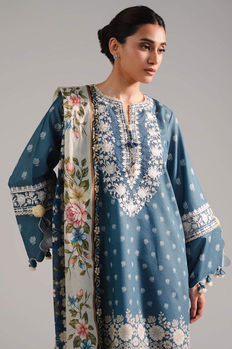 3 Piece - Embroidered Zari Lawn Suit