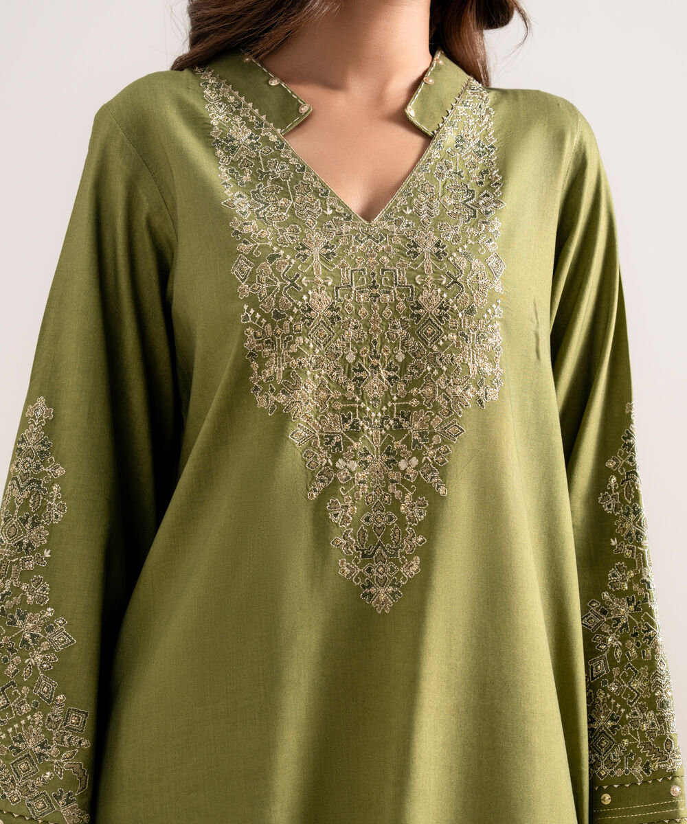 Women's Unstitched Embroidered Linen Green 3 Piece Suit