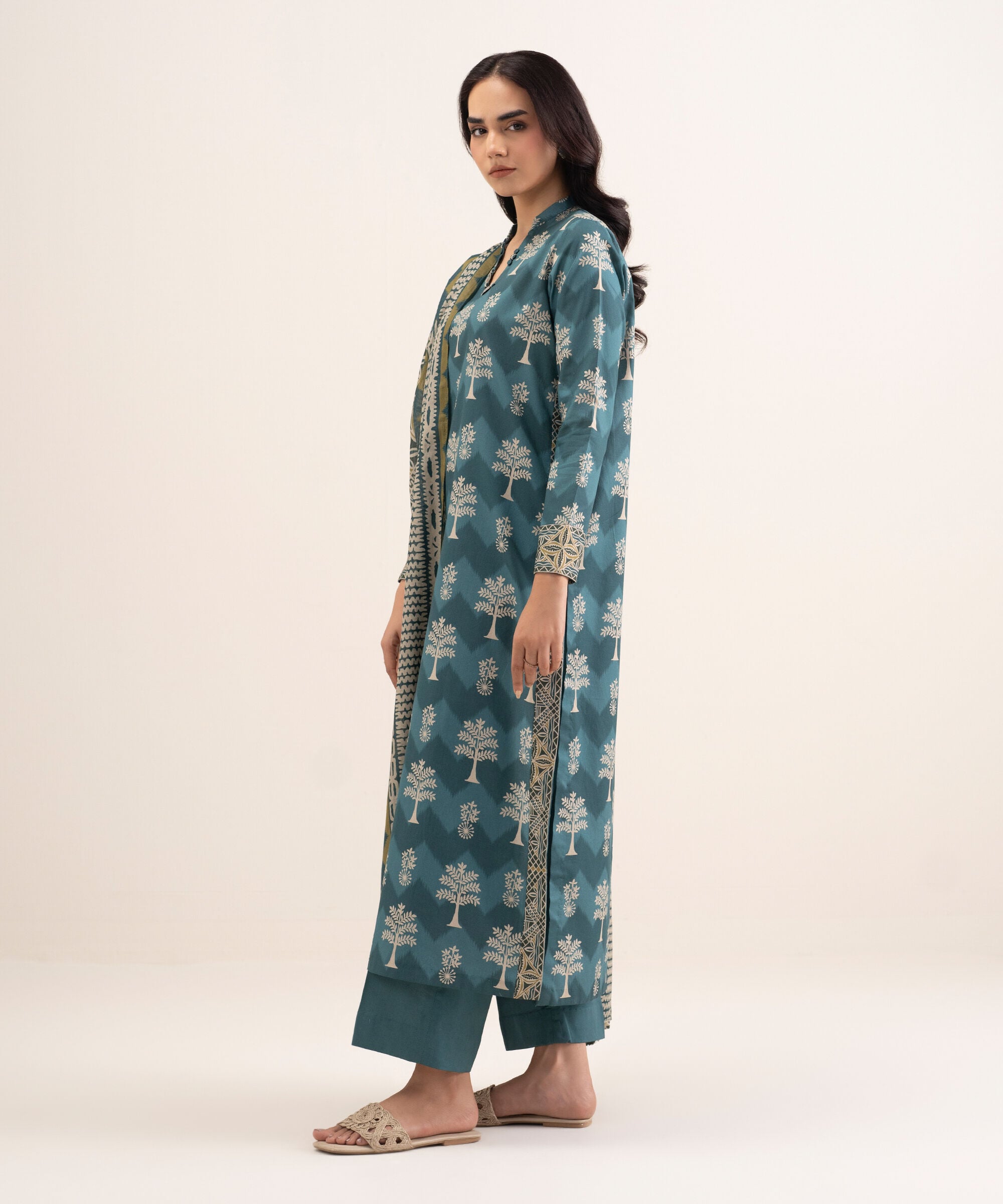 Unstitched 3 Pc Cotton PDDS26V446TS