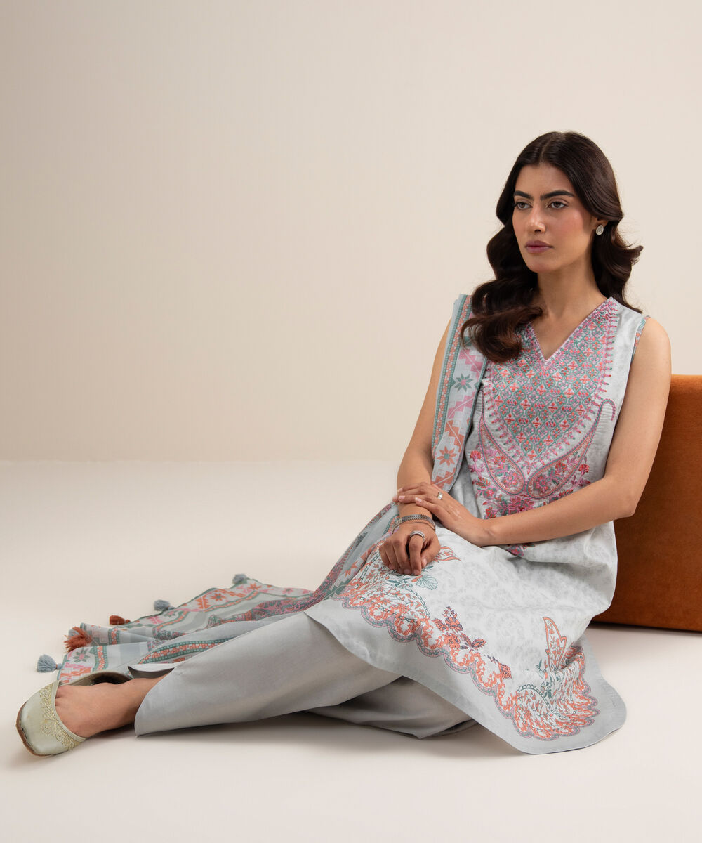 Women's Unstitched Lawn Embroidered Light Grey 3 Piece Suit