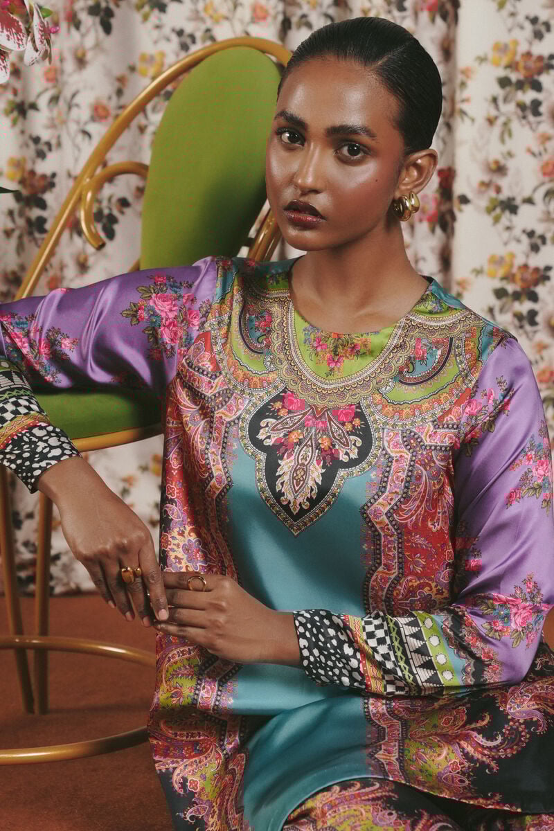 2 Piece - Printed Silk Suit