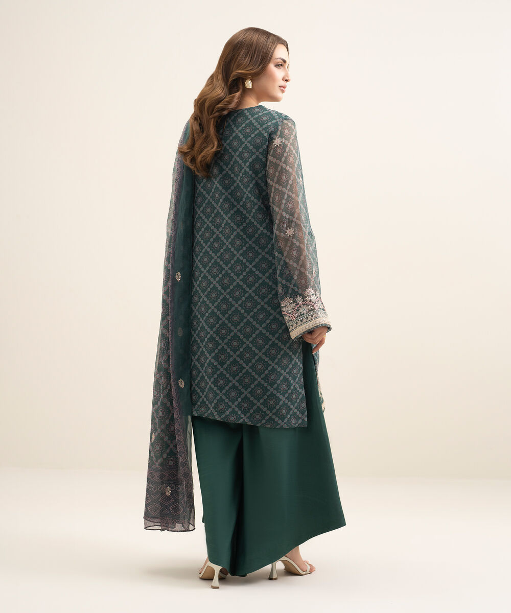 Women's Unstitched Blended Chiffon Embroidered Green 3 Piece Suit
