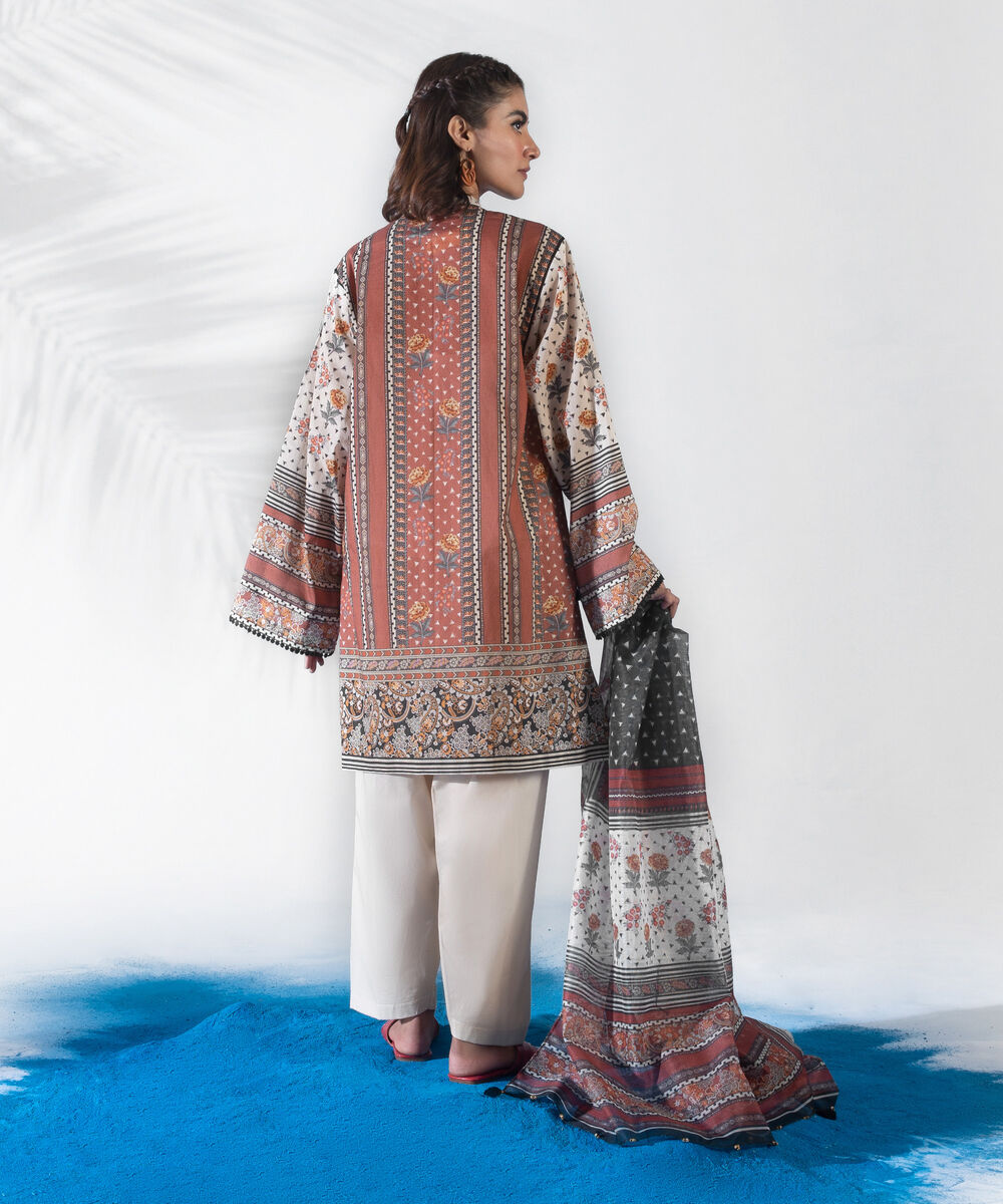Women's Unstitched Three Piece Printed Lawn Suit