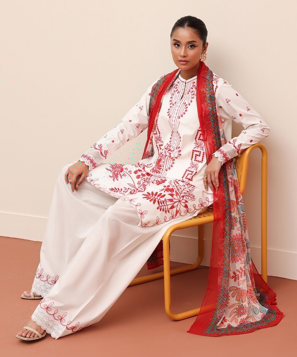 3 Piece - Embroidered Lawn Suit 0U3PEST25V55 Unstitched 3 PC 0U3PEST25V55