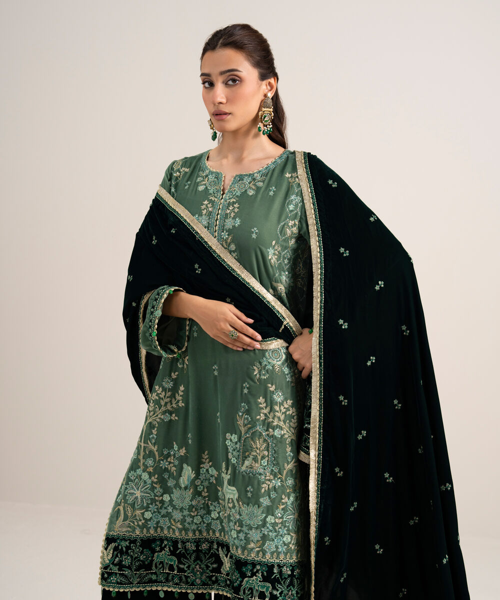 Women's Unstitched Embroidered Velvet Green 3 Piece Suit