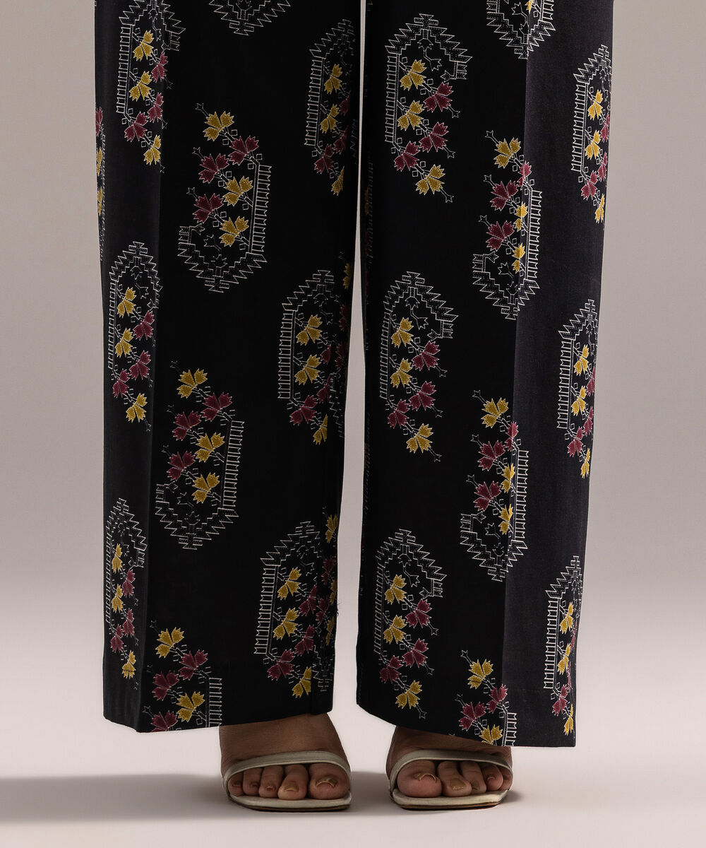 Women's RTW Cambric Printed Black Culottes
