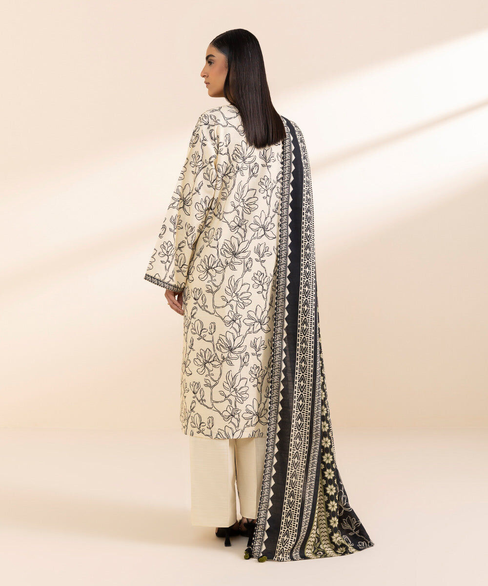 Women's Unstitched Light Khaddar Embroidered White 2 Piece Suit