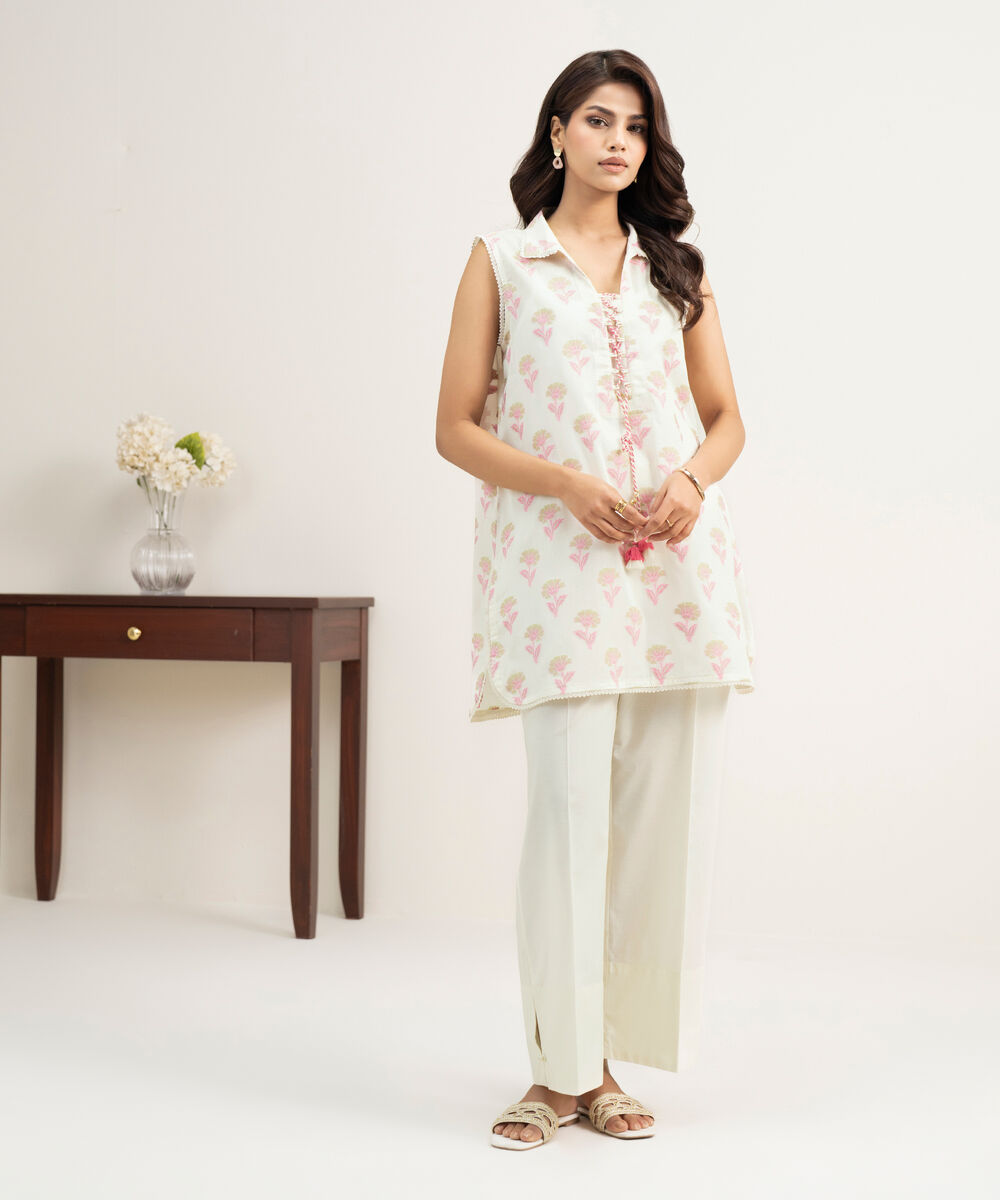 Women's RTW Extra Weft Jacquard Solid Cream White 2 Piece Suit