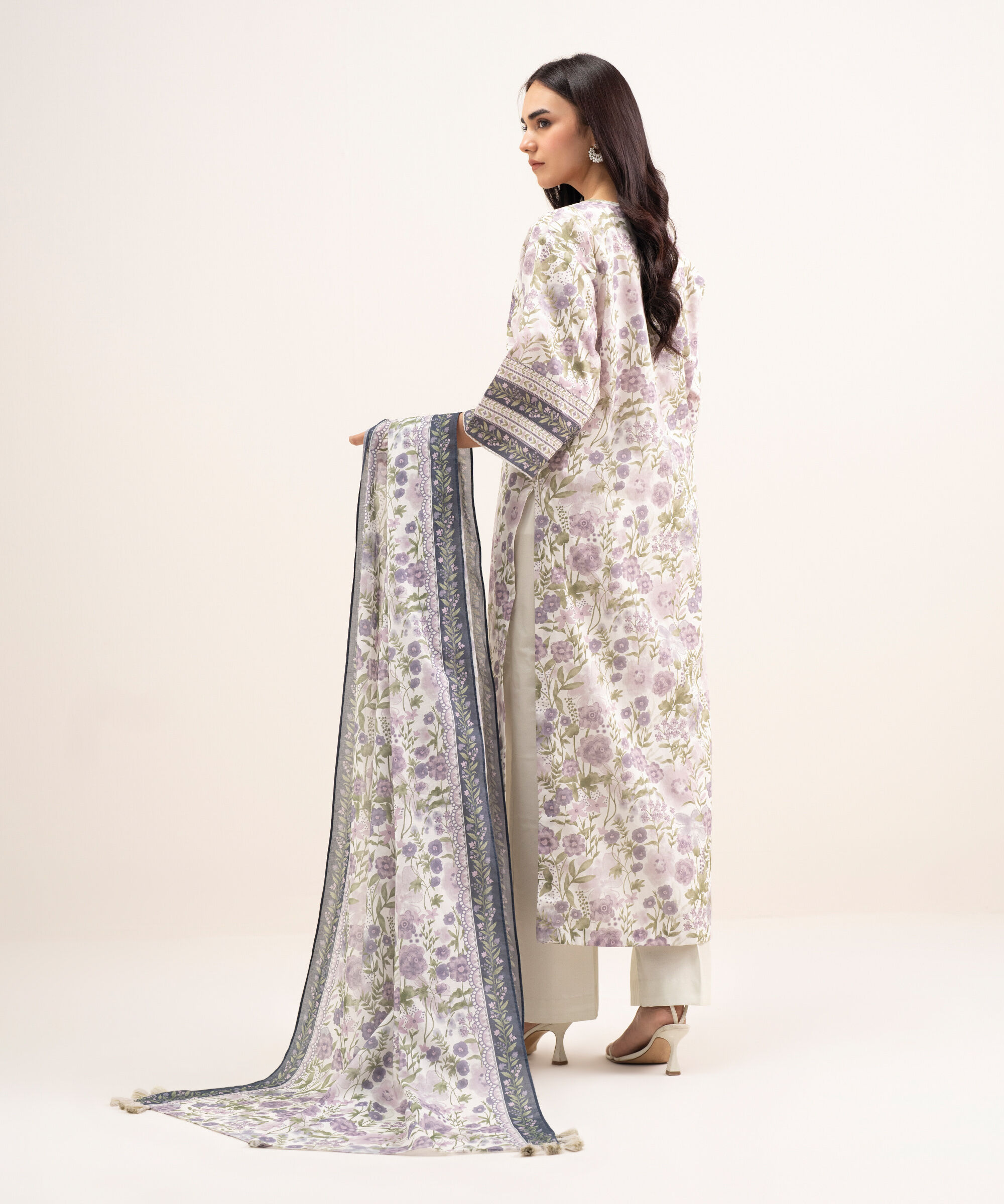 Unstitched 3 Pc Lawn DDDS26V360TS