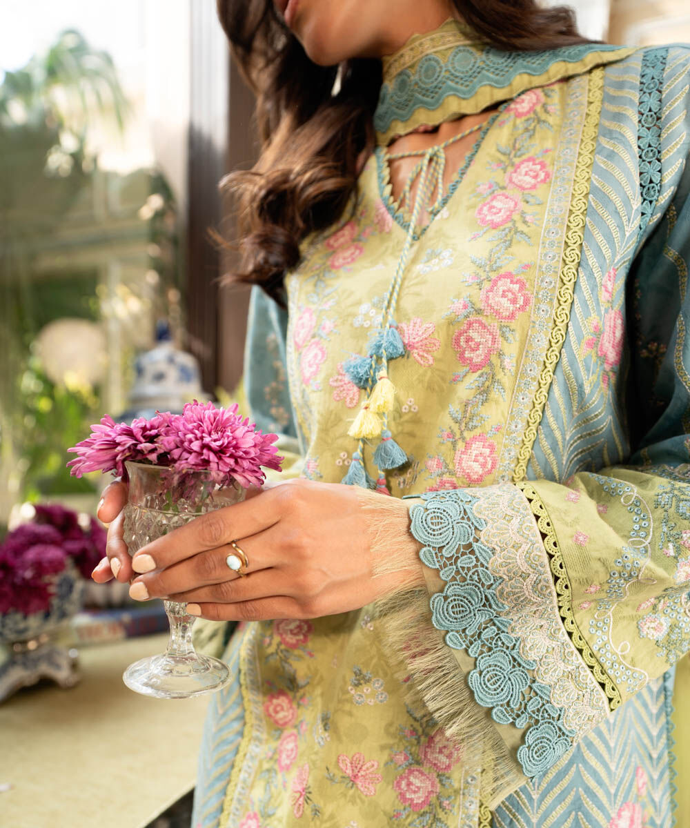 Woman - Blue 3 Piece - Embroidered Dobby Suit