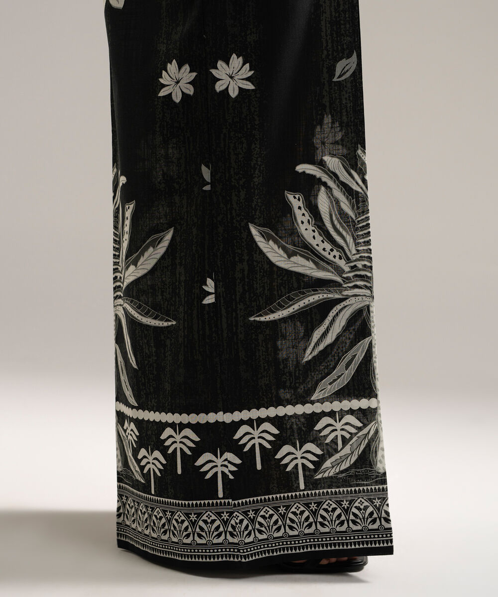 Women's RTW Cross Hatch Printed Black Flared Pants