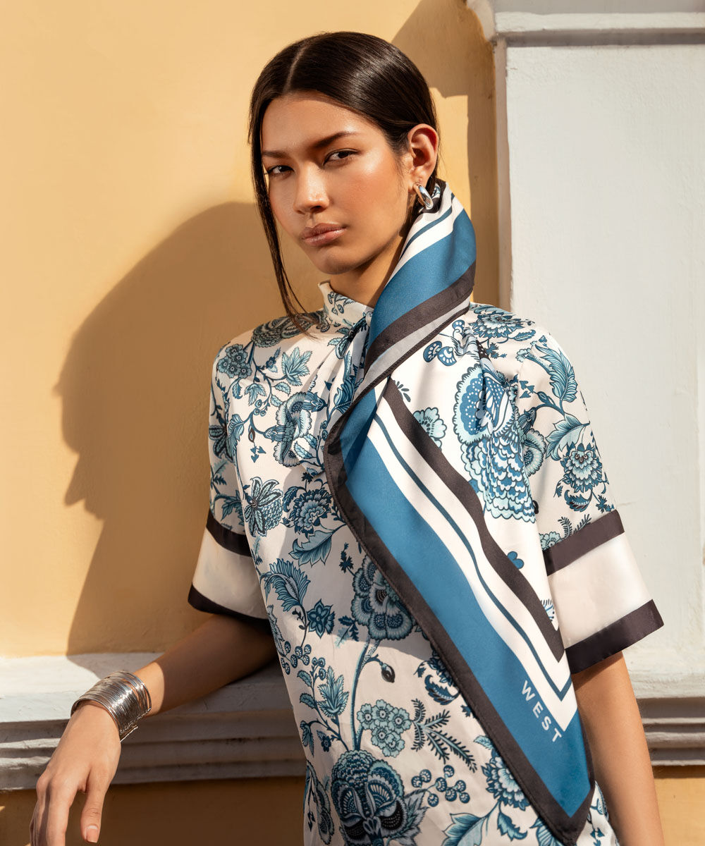 Woman - Square Print Satin Scarf