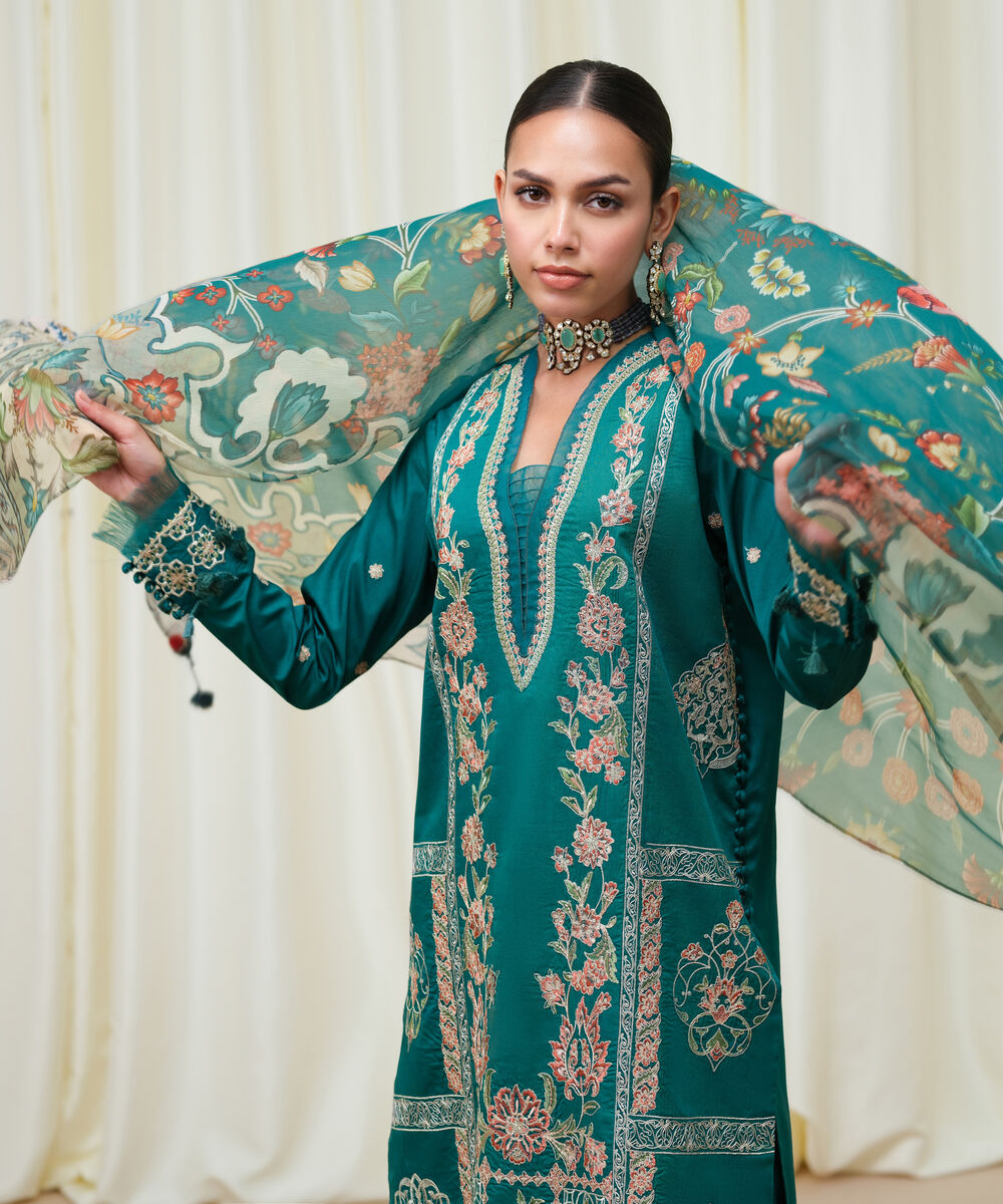 Women's Unstitched Fine Cotton Satin Embroidered Green 3 Piece Suit