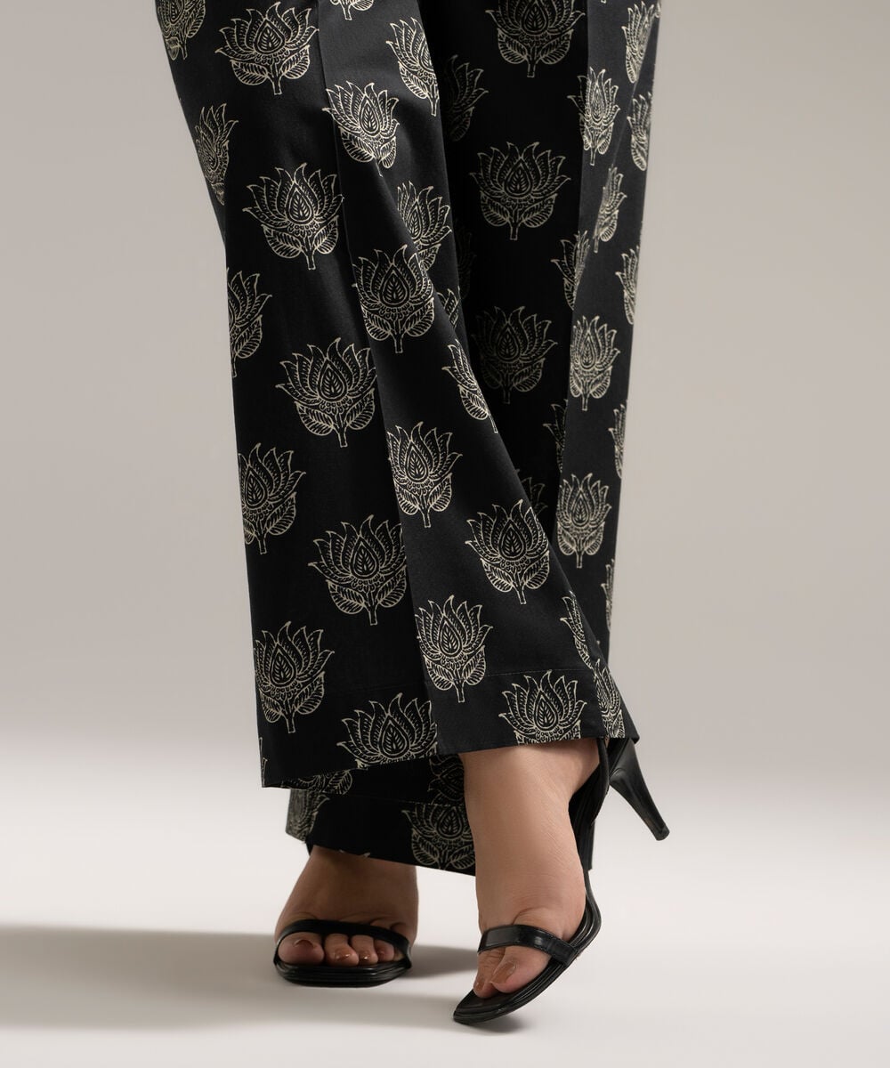 Women's RTW Cambric Printed Black Culottes