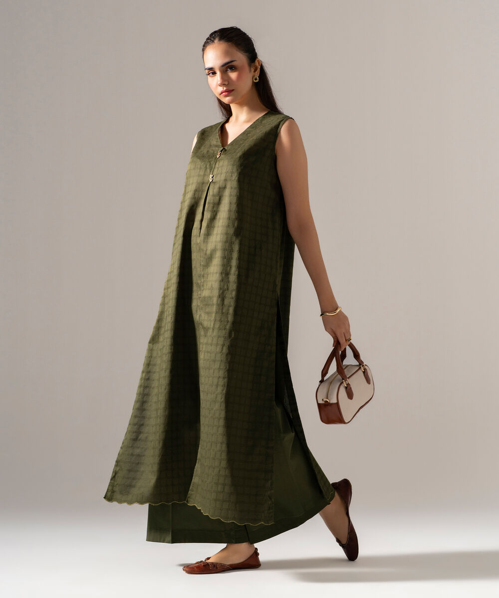 Women's RTW 3D dobby Solid Green Straight Shirt