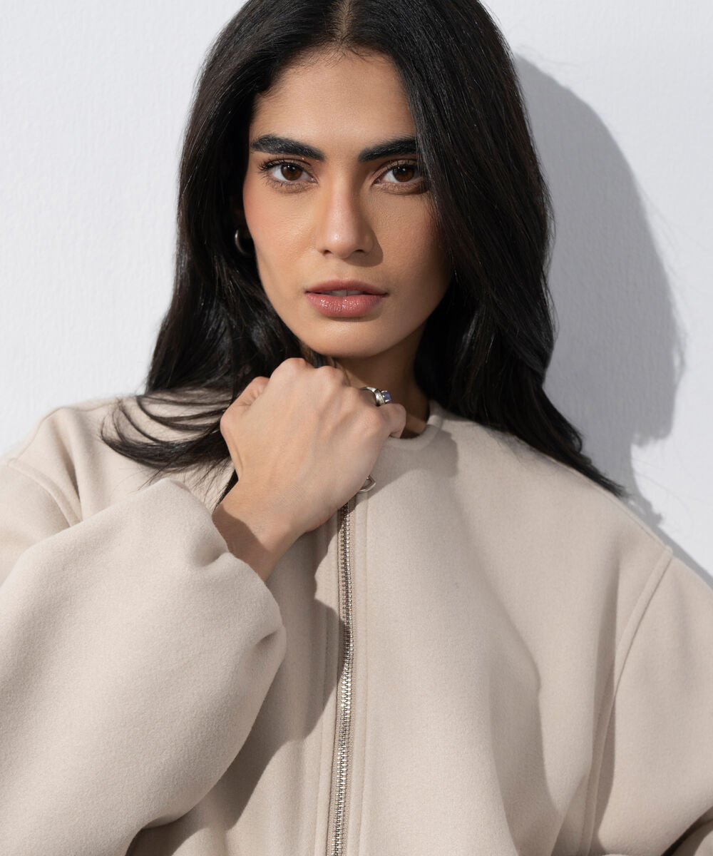 Women's Western Wear Beige Zip-Up Puffed Jacket