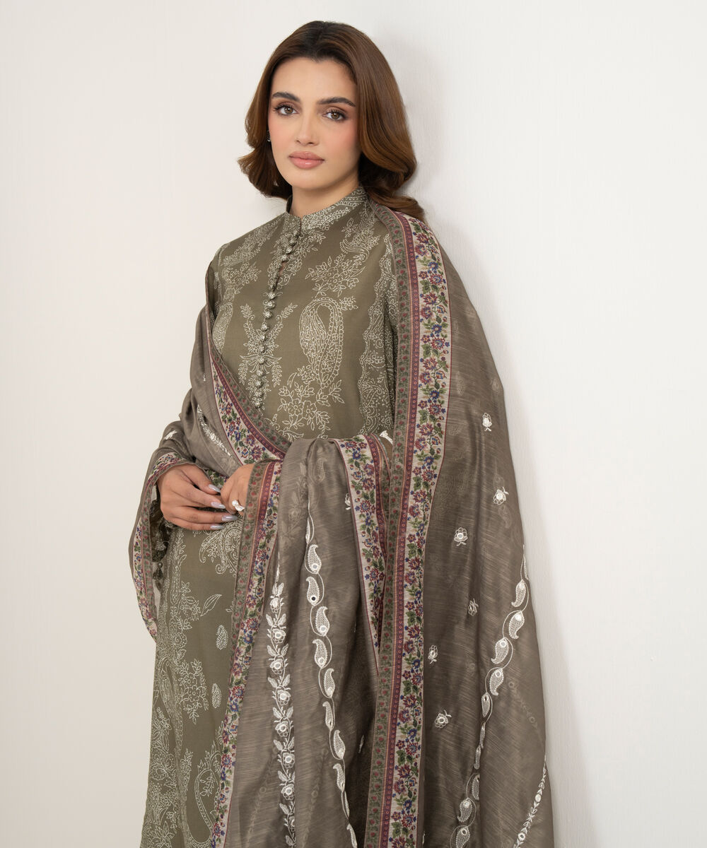 Women's Unstitched Lawn Embroidered Green 3 Piece Suit