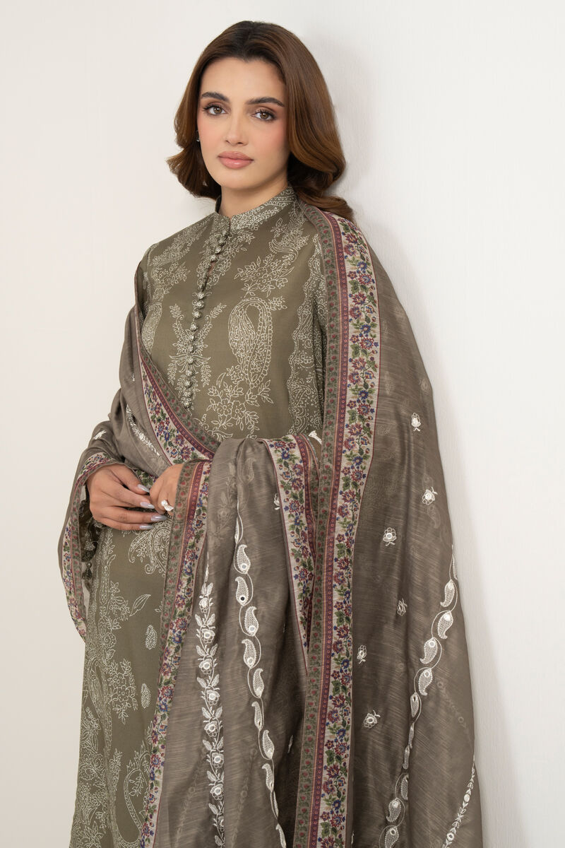 3 Piece - Embroidered Lawn Suit