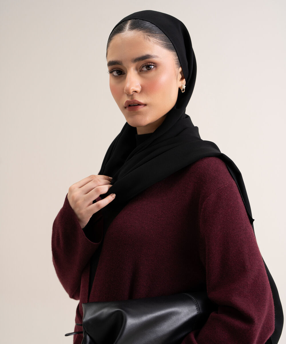 Women's Burgundy Solid Sweater-Knit Abaya Set
