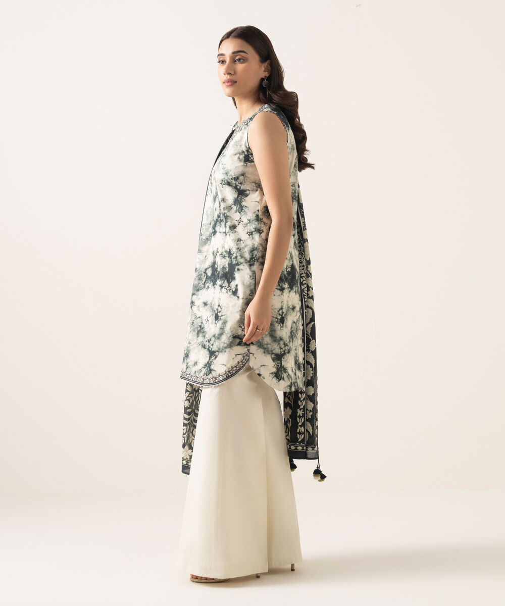 Women's Unstitched Textured Lawn Embroidered Multi 3 Piece Suit