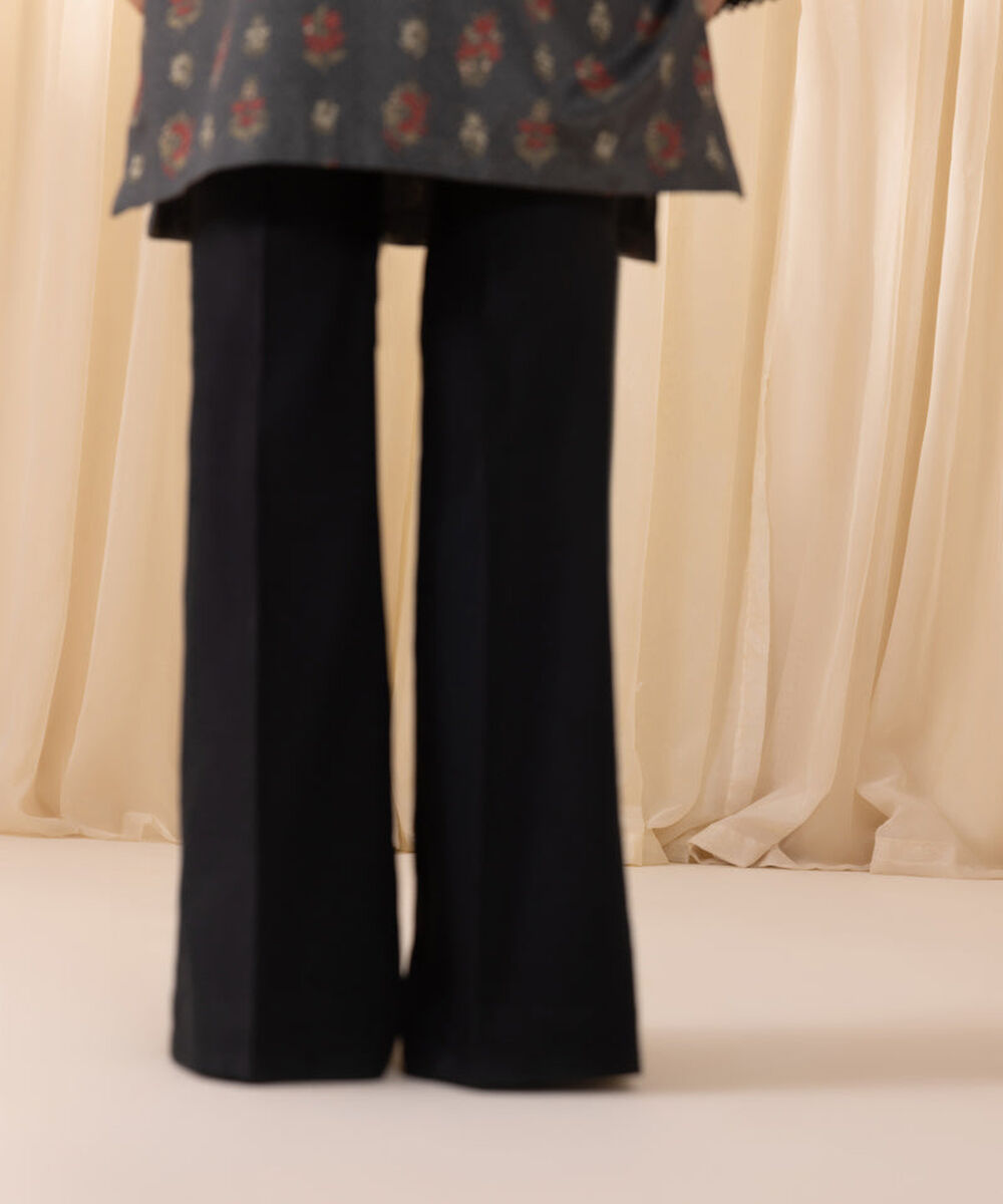 Women's Unstitched Printed Black Blended Grip Silk Three Piece Suit