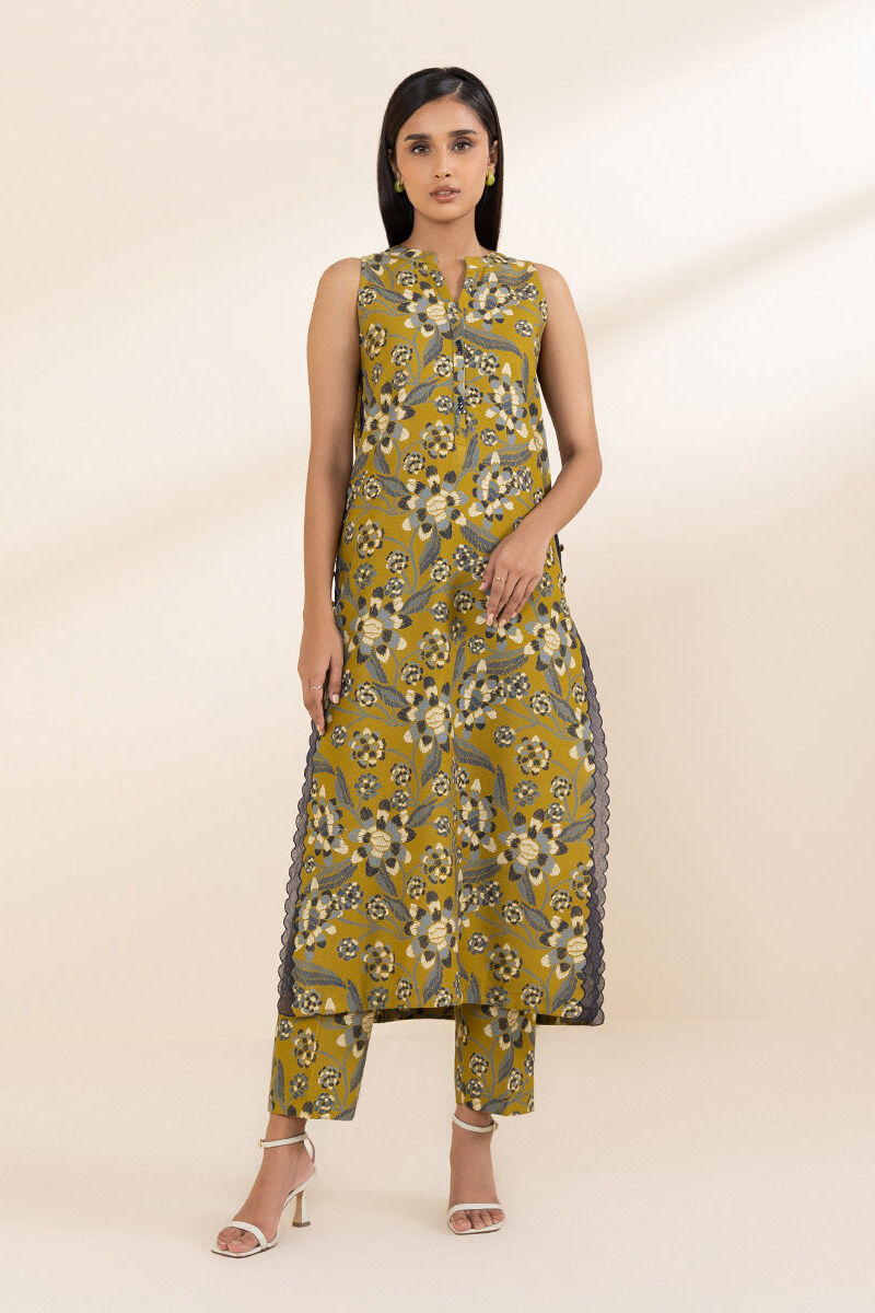 2 Piece Printed Khaddar Suit