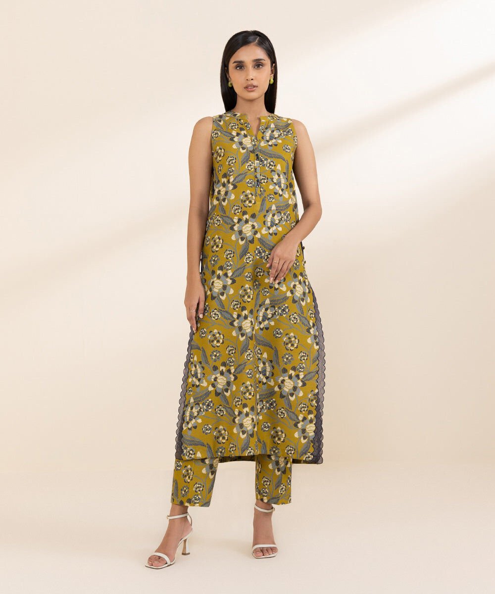 2 Piece Printed Khaddar Suit Women's Pret Khaddar Multi Printed 2 Piece Suit