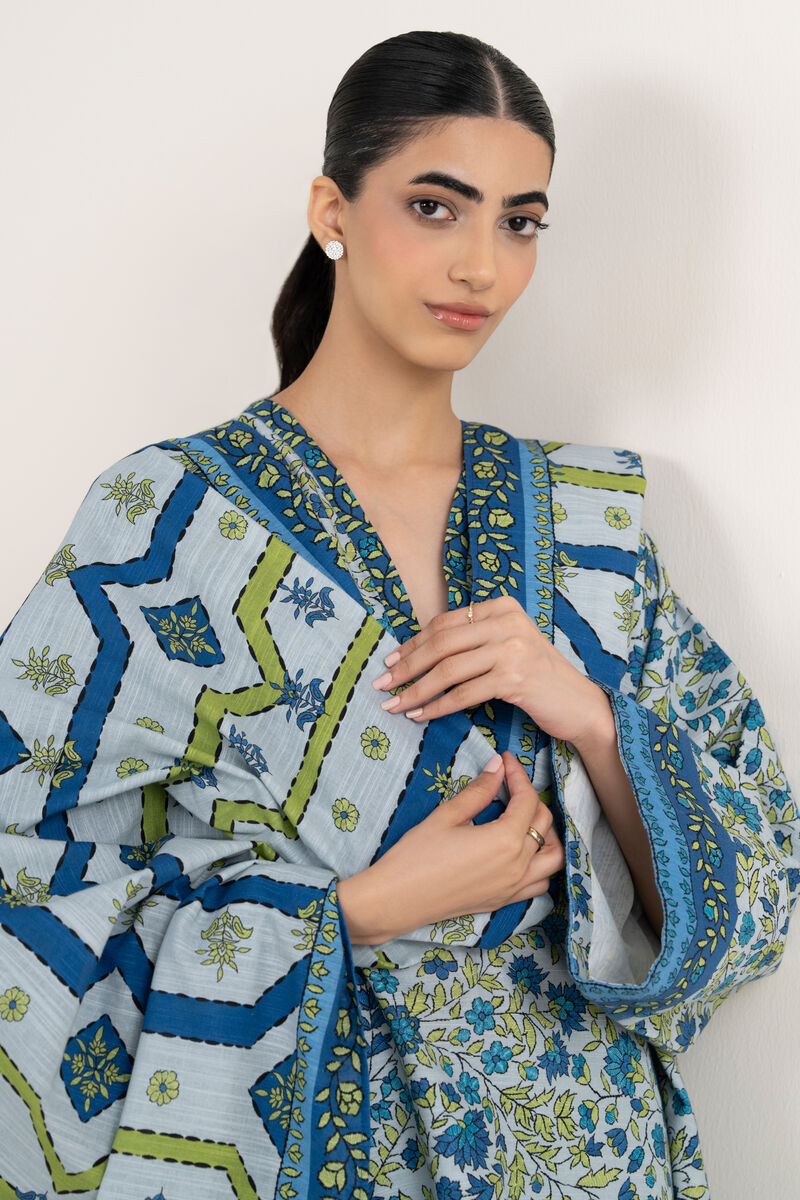 3 Piece - Printed Khaddar Suit