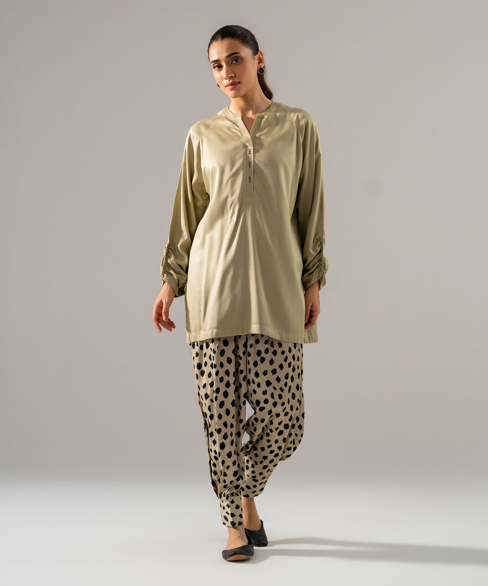 Women's RTW Bedford Solid Muted Green Straight Shirt