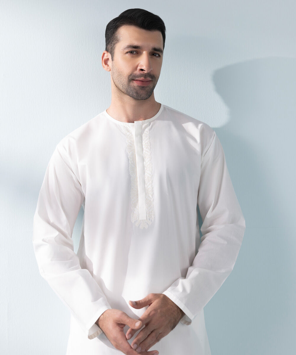 Man - White Embroidered Cotton Suit