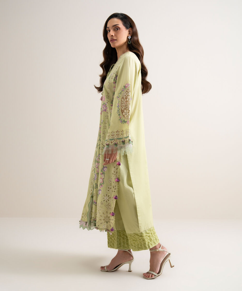 Women's Unstitched Lawn Embroidered Green 3 Piece Suit