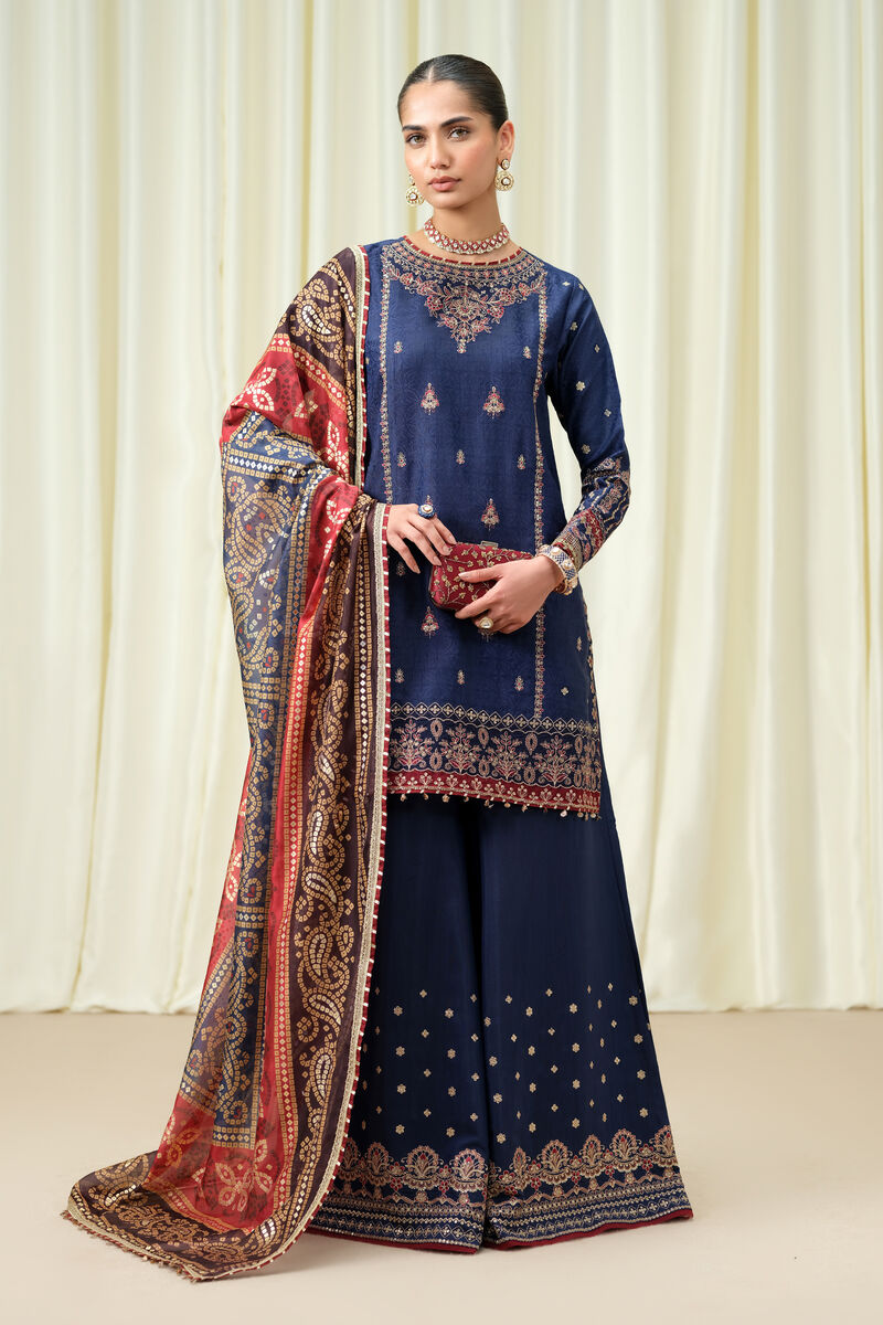 3 Piece - Embroidered Jacquard Suit