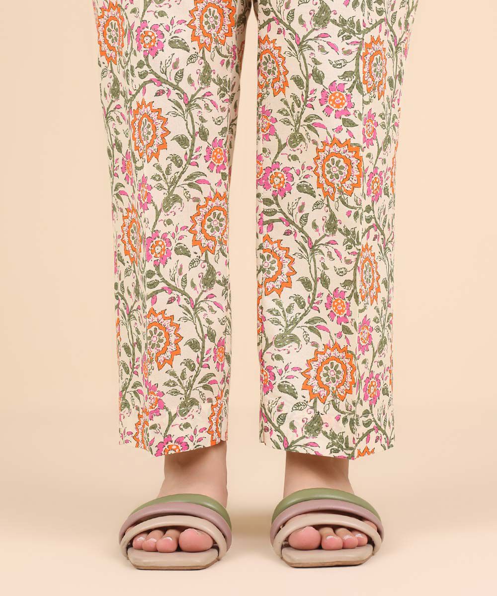 Women's Pret Cambric Multi Printed Straight Pants