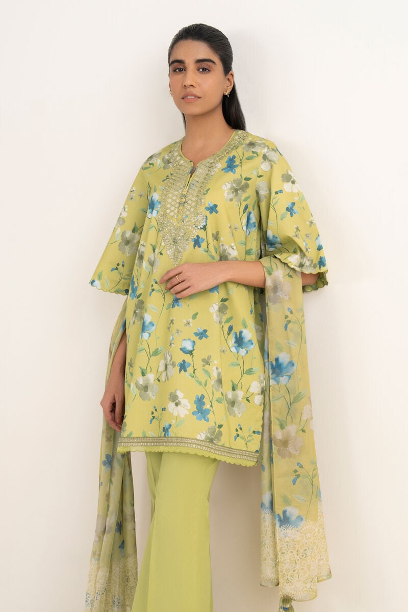 3 Piece - Embroidered Lawn Suit