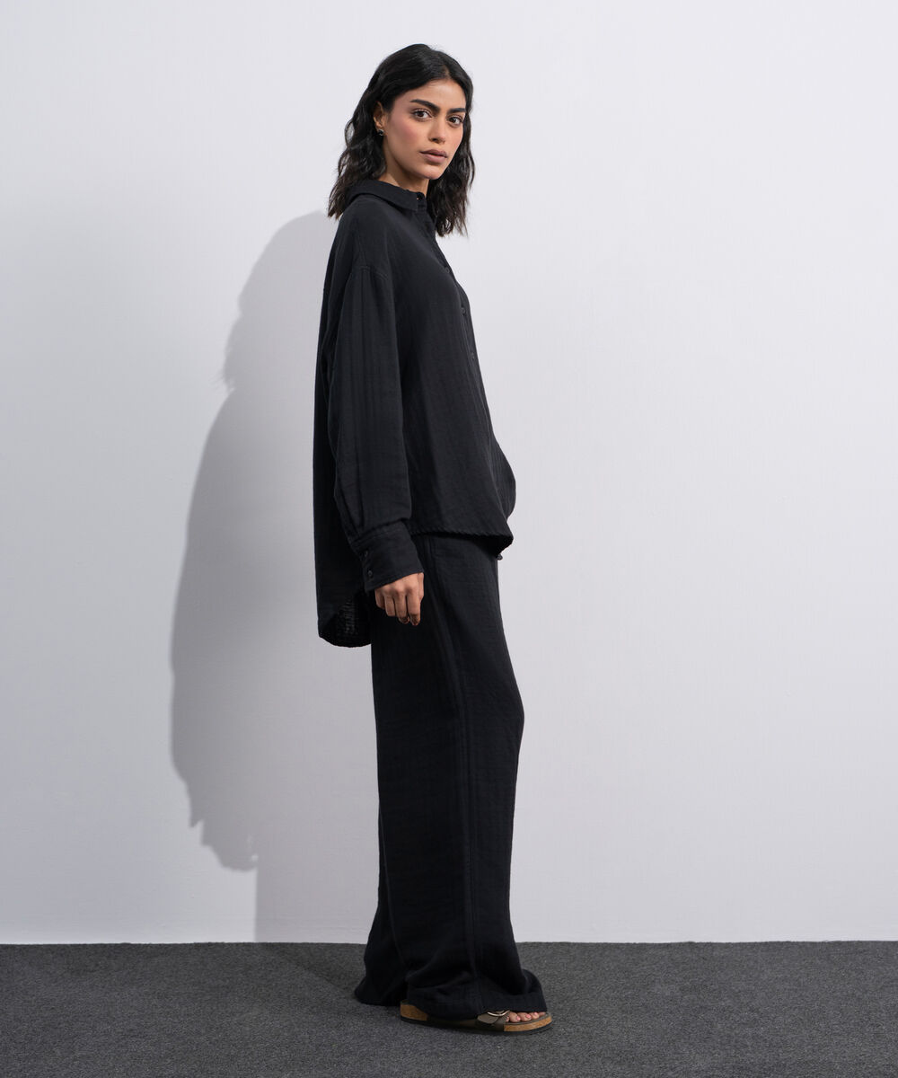 Women's Black Loose-Fit Muslin Shirt