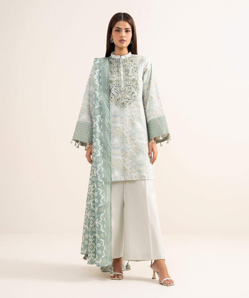 Women's Unstitched Lawn Embroidered Green 3 Piece Suit