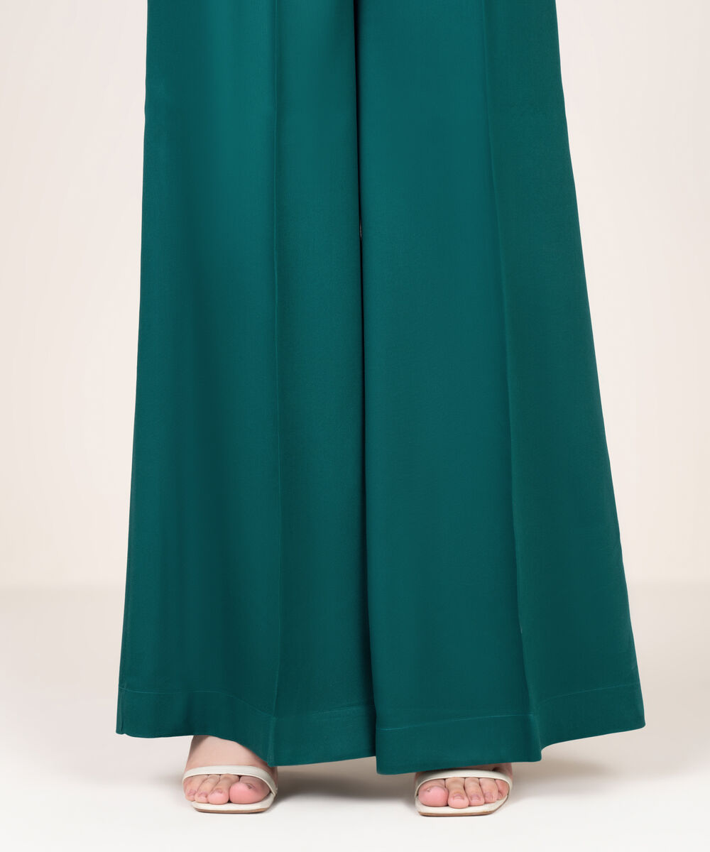 Women's RTW Bedford Solid Blue Flared Pants