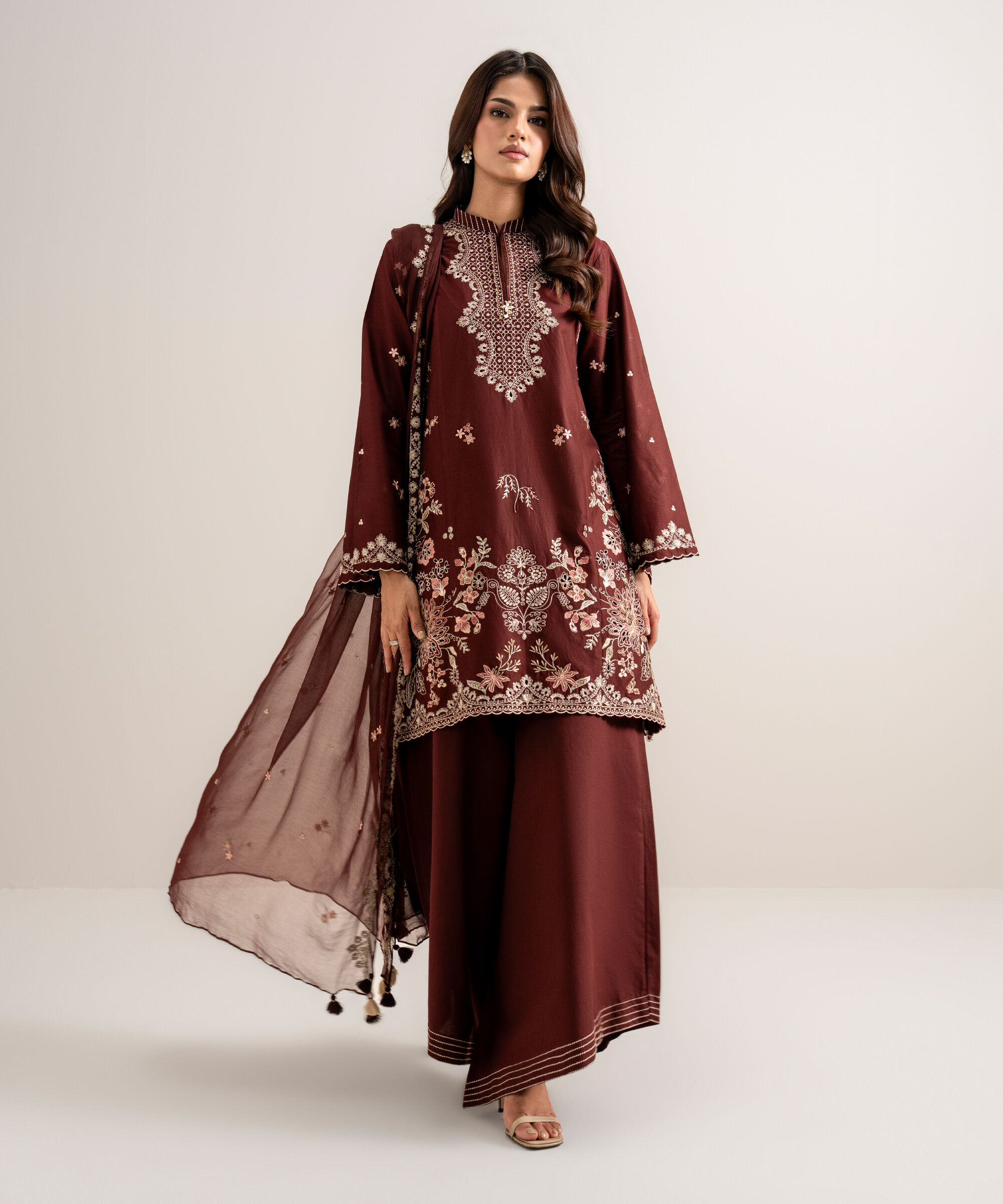 Retail Price: 8590/-PKR