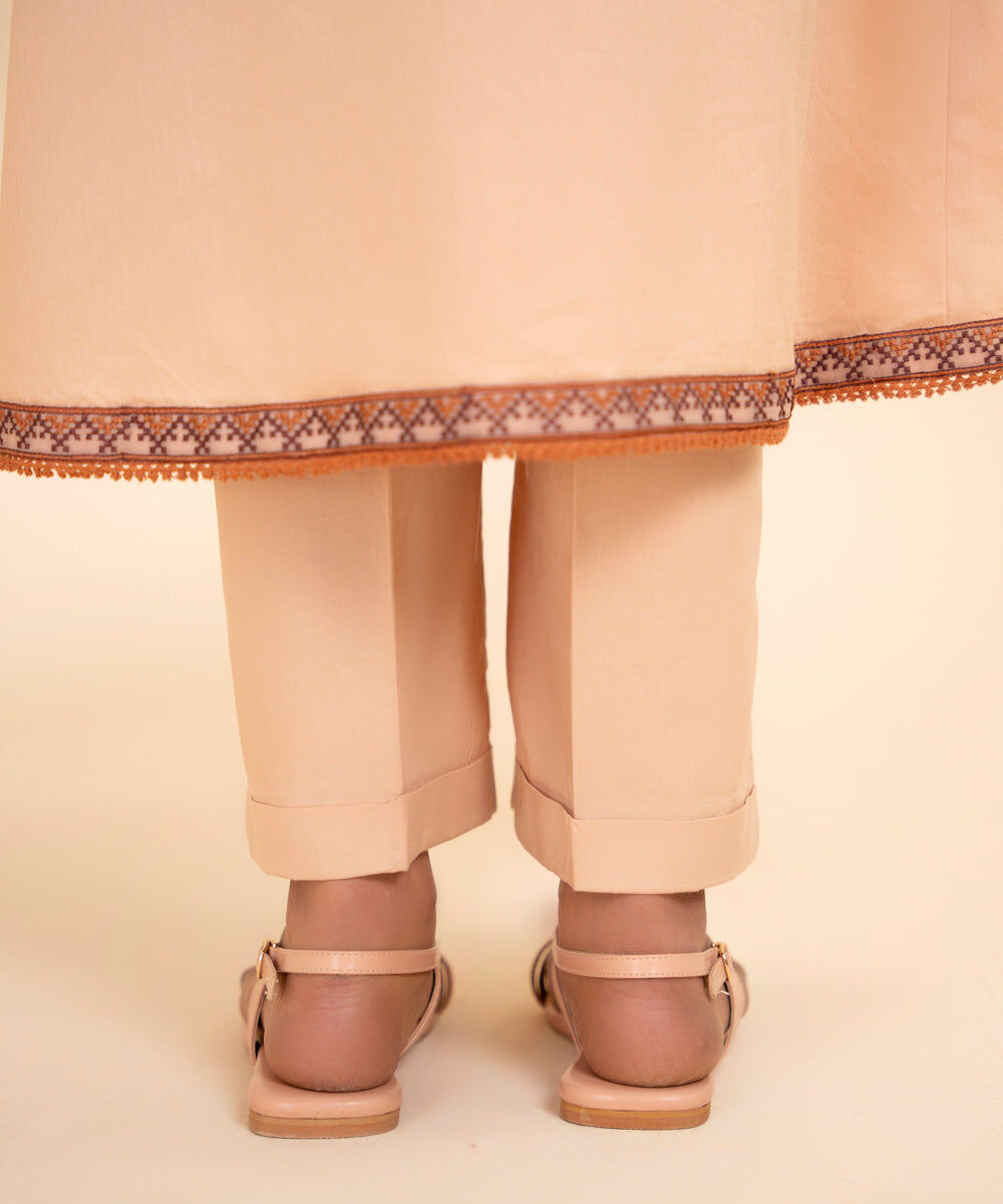 Women's Pret Cambric Beige Solid Straight Pants