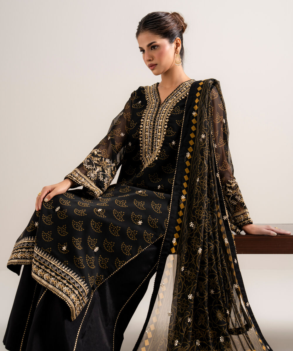 Women's Unstitched Embroidered Blended Chiffon Black 3 Piece Suit