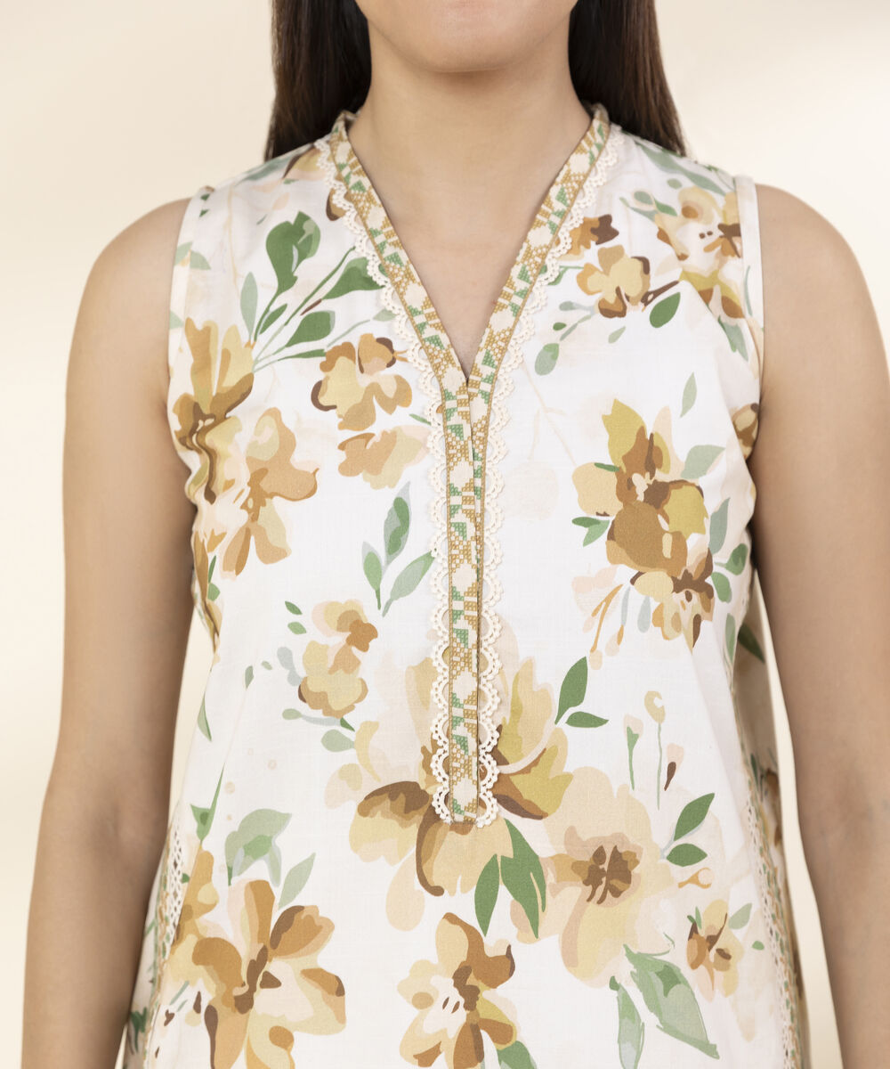 Unstitched Women's Off White Lawn 3 Piece Suit