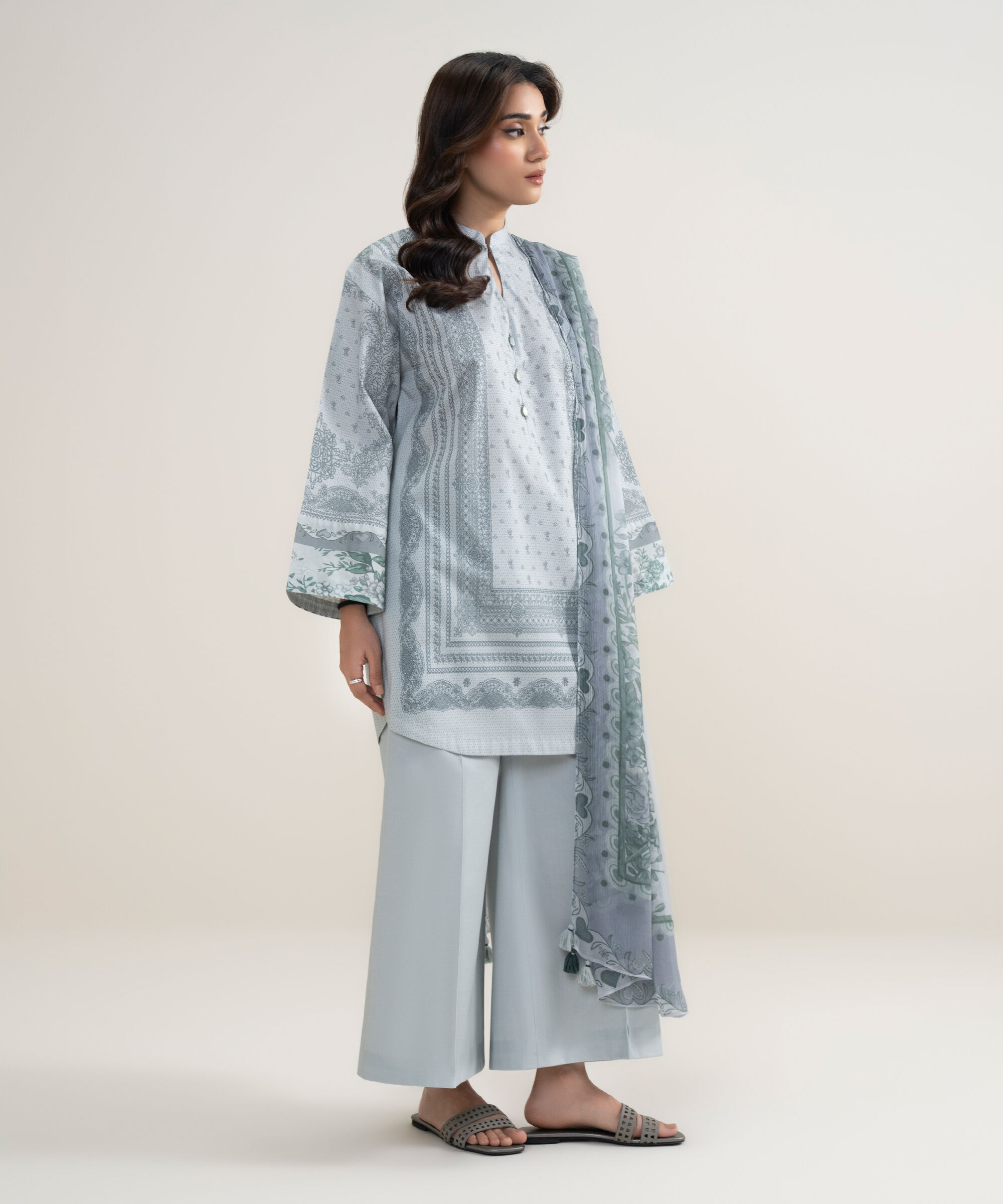 Unstitched 3 PC U3PDYS26V431